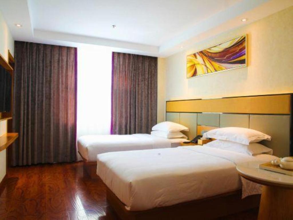 Greentree Inn Geermu Walking Street Business Hotel Golmud ภายนอก รูปภาพ