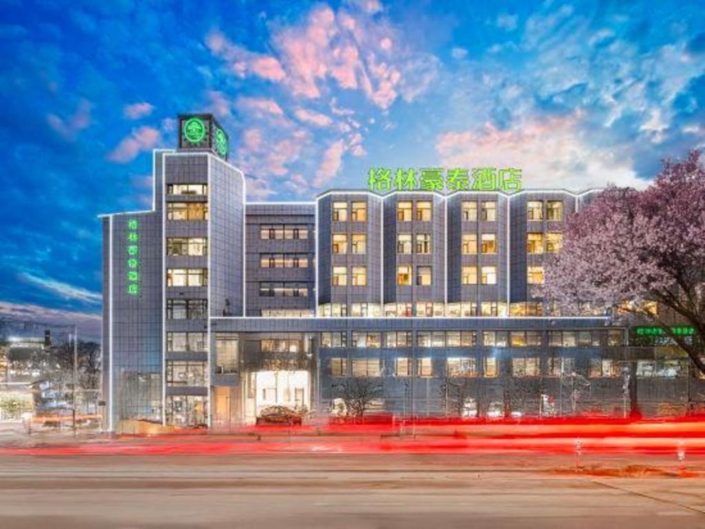 Greentree Inn Geermu Walking Street Business Hotel Golmud ภายนอก รูปภาพ